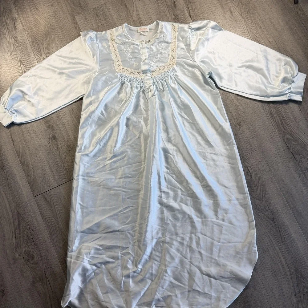 Vintage Barbizon‎ Satin Nightgown Womens Large Blue Lace Crochet Embroidered